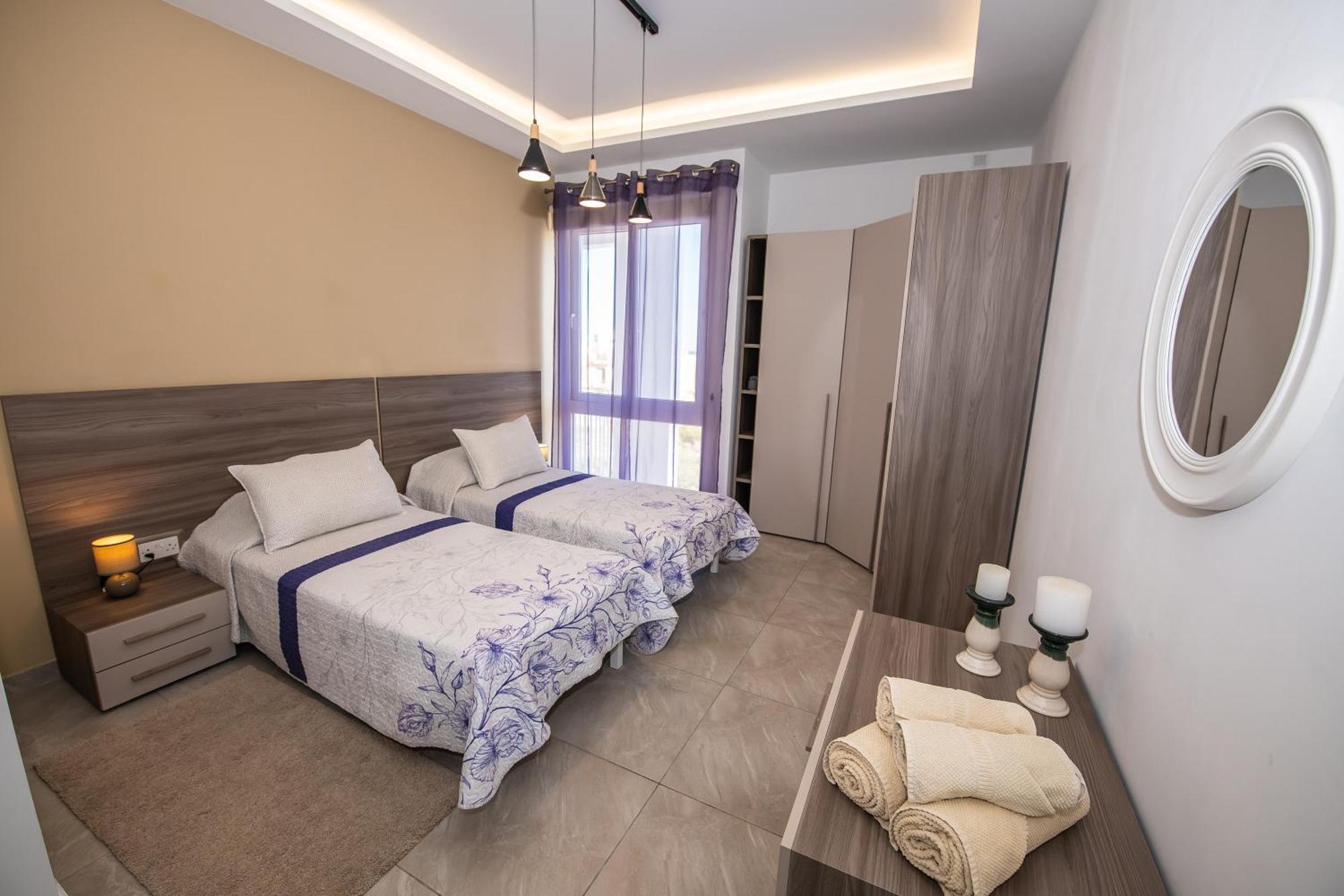 Clifftop Modern Apartment Mellieħa Exteriör bild