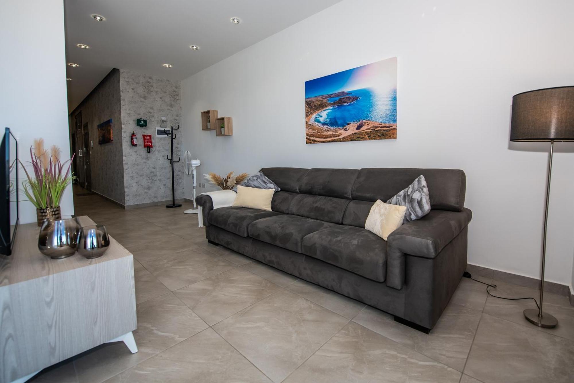 Clifftop Modern Apartment Mellieħa Exteriör bild