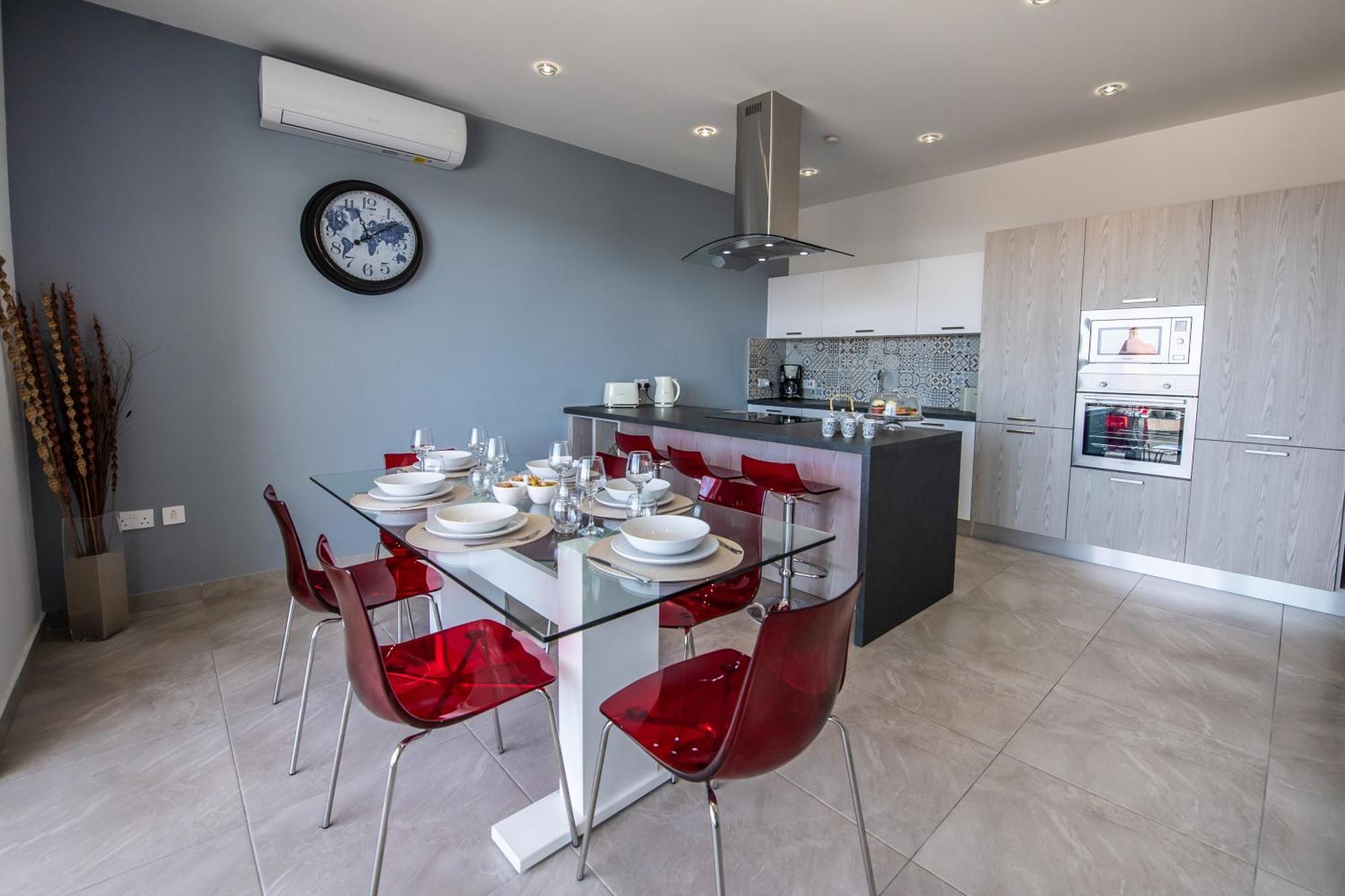 Clifftop Modern Apartment Mellieħa Exteriör bild